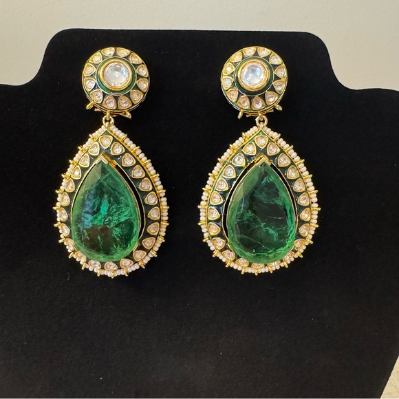 Jewelry - NWOT Indian Green Doublet Stone Earrings